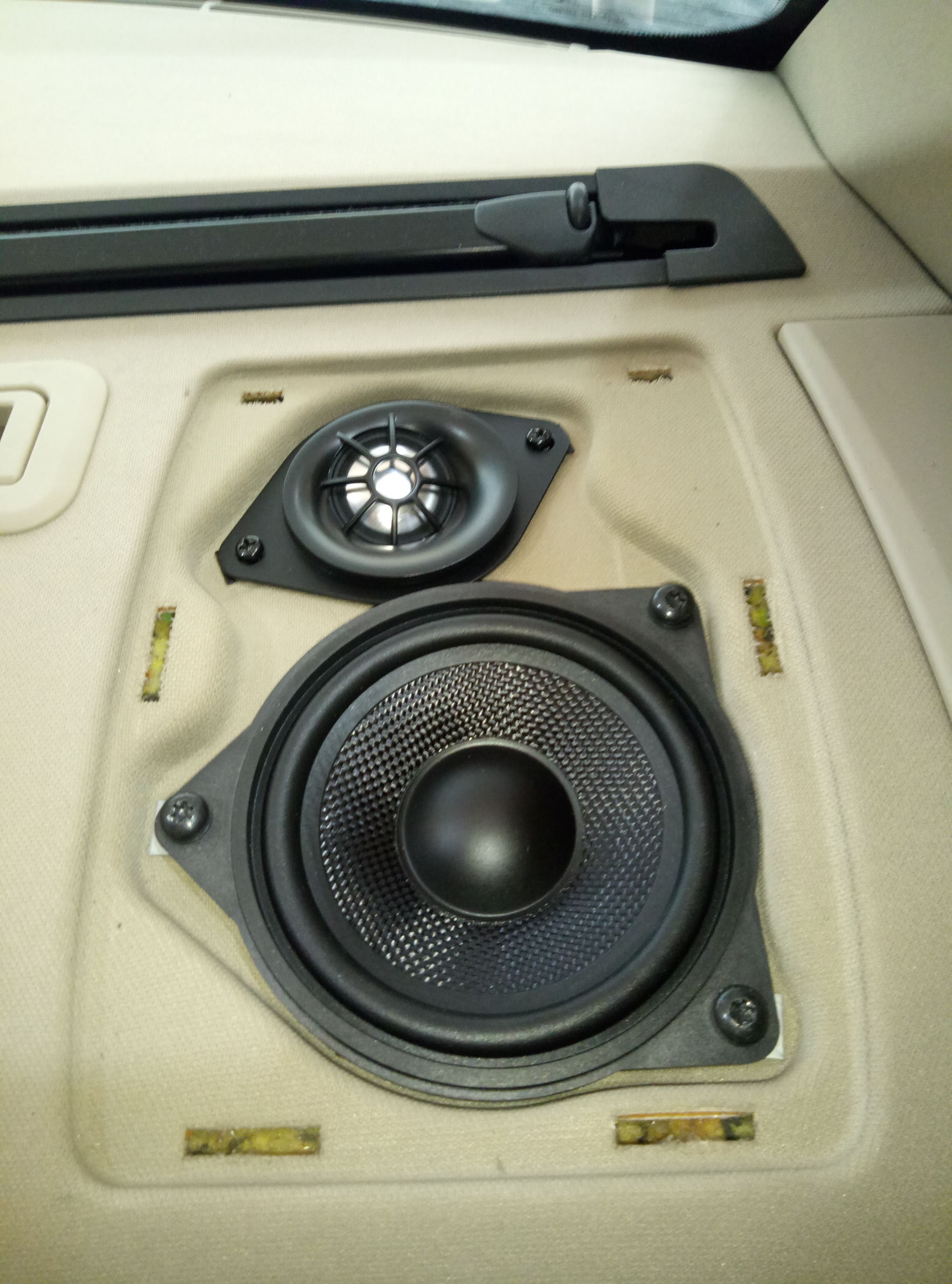 惠州全新宝马5系改装音响,惠州宝马5系宝华韦健音响