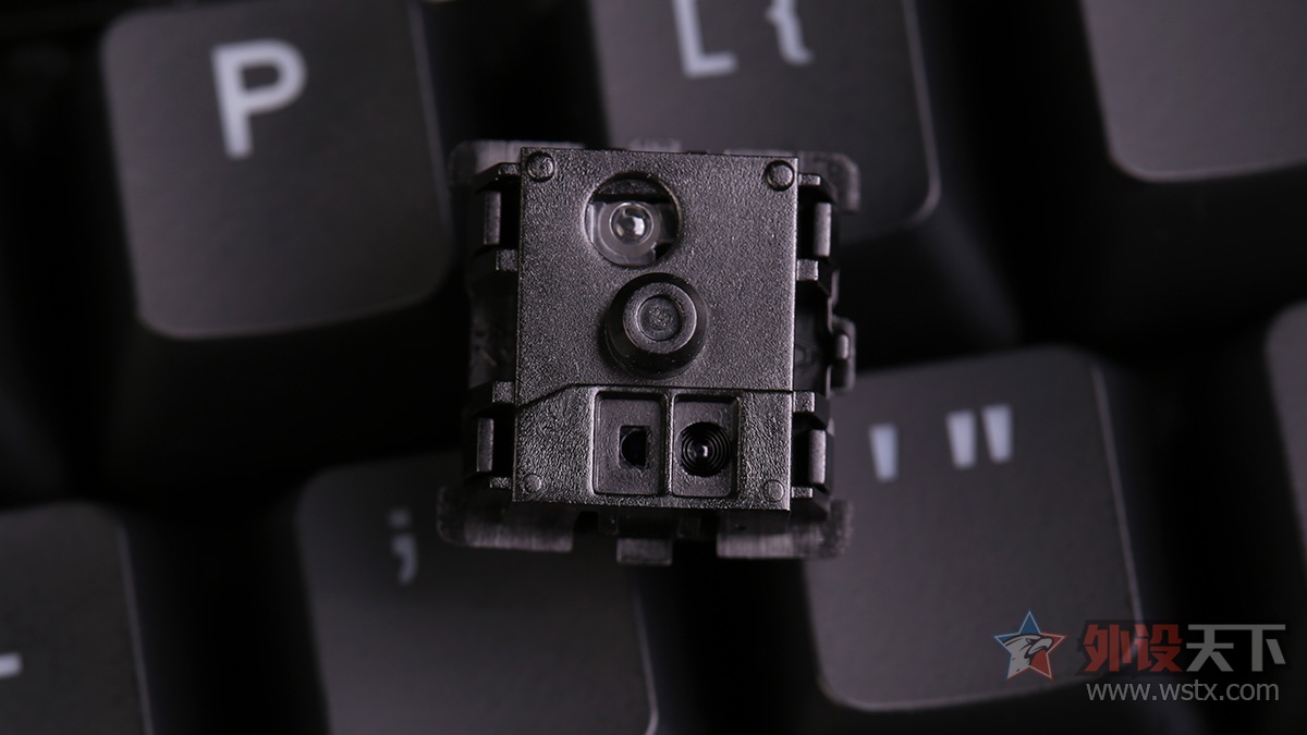 akkoducky联名键盘,akkoducky粉色键盘