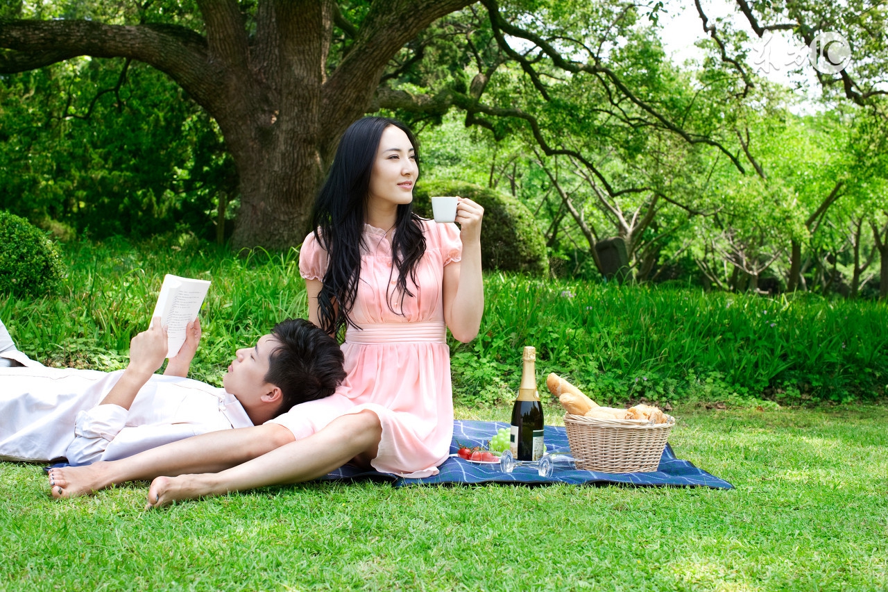 情侣之间必做的10件事,情侣之间应该做的十件事