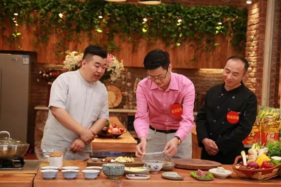 小丫厨房做饭,小丫厨房第一季