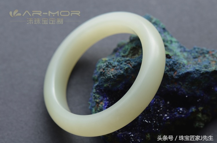 和田玉的油性和糯性鉴别,和田玉的油润细糯熟怎么看