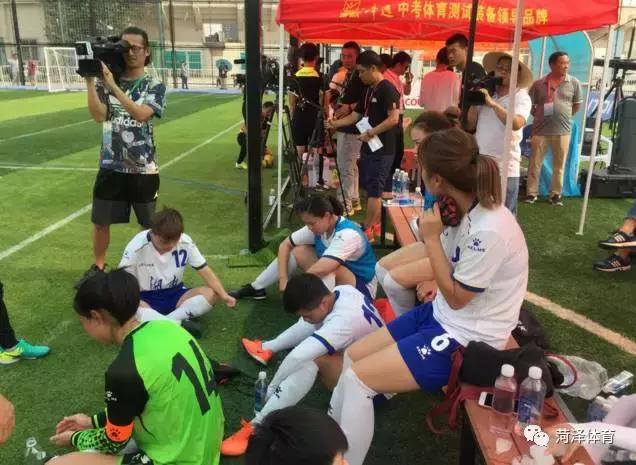 这是一种特别适合百姓开展的运动，去年一场比赛就有40万余人参与