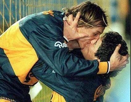 那些让解说尖叫的进球,足球场上那些令人激动的瞬间