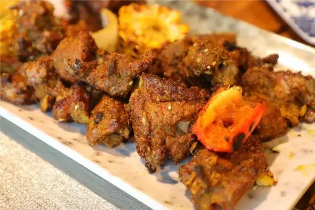 这是一条凶残的推送！8家“食肉兽”必吃的店！一口入魂···