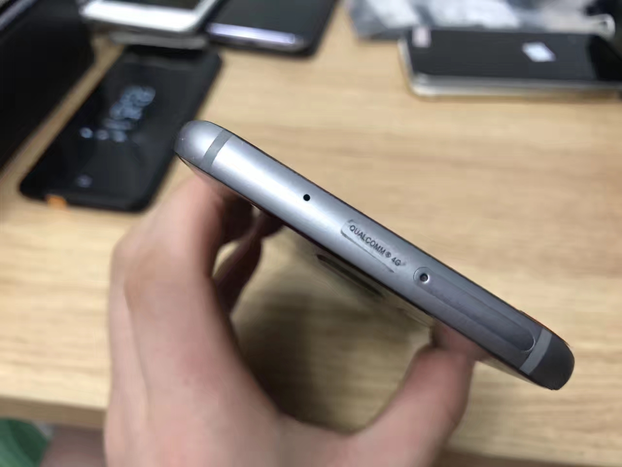 二手三星990,三星s7edge现在值不值得购买