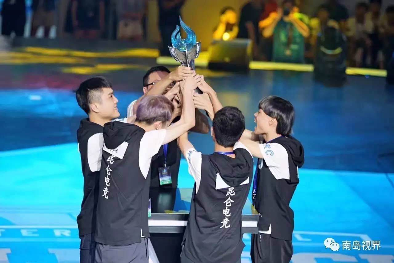 鐢电珵lol鎴橀槦澶哄啝,涔濊繛鑳滃洓澶轰笘鍥㈣禌鍐犲啗