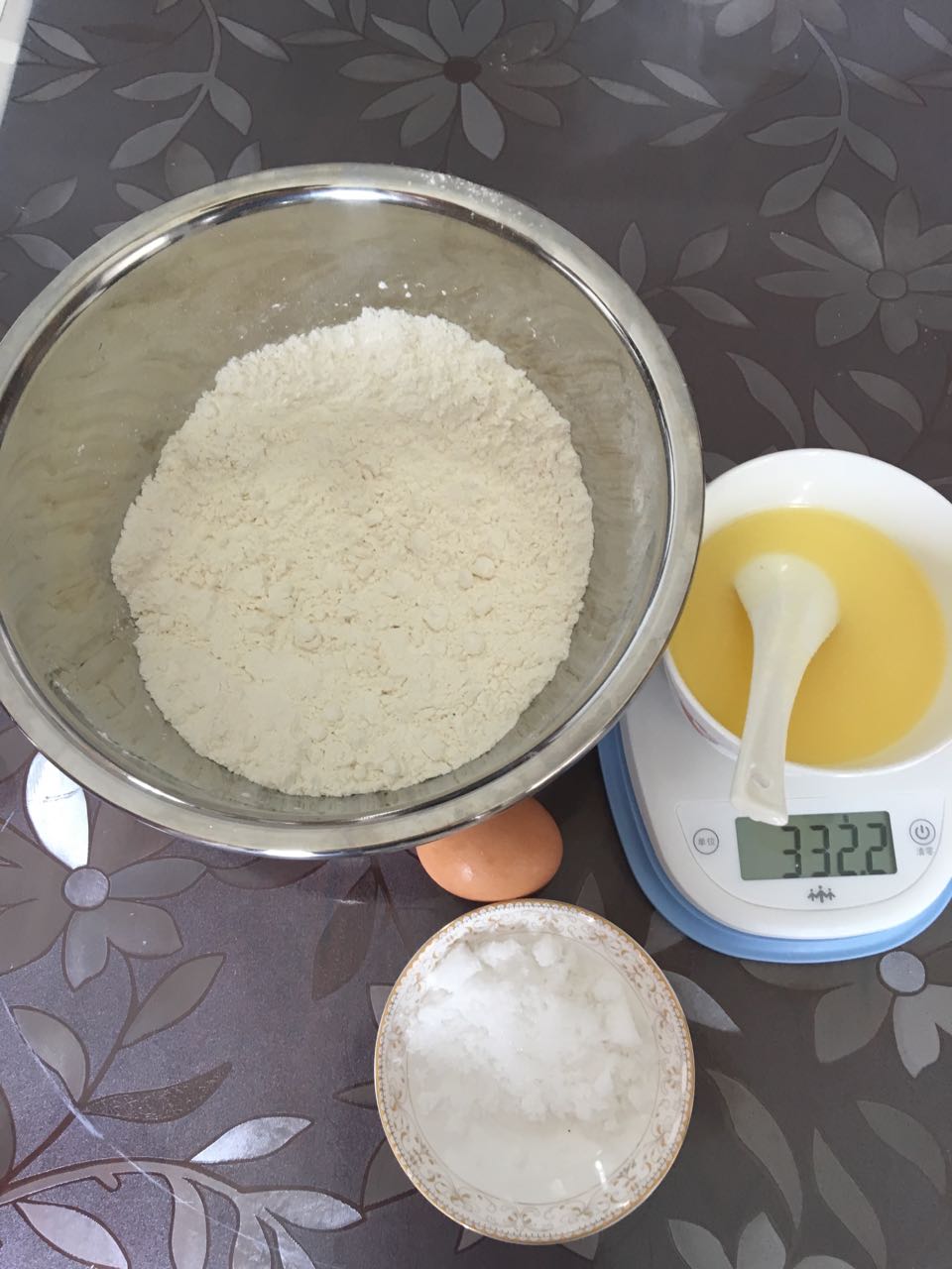 简单饼干小孩自己做炸的,自己做适合宝宝吃的饼干