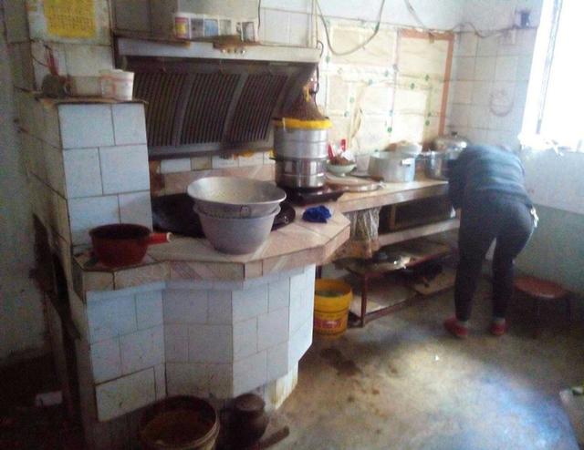 婆婆脏乱差的家,婆婆家特别脏我要不要打扫