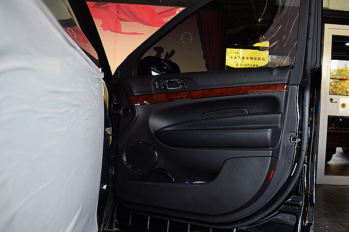 林肯MKT音响改装升级完美打造欧迪臣系统