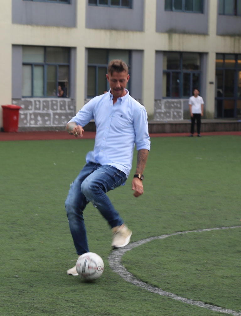 皇马青年队古蒂,古蒂皇马青训