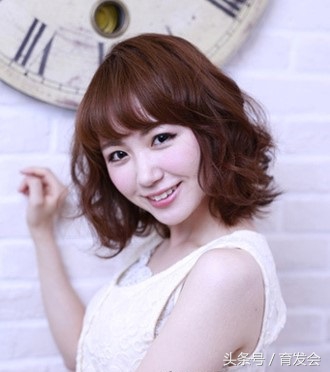 女性头顶头发稀少细软适合的发型,头发稀少细软50岁适合什么发型