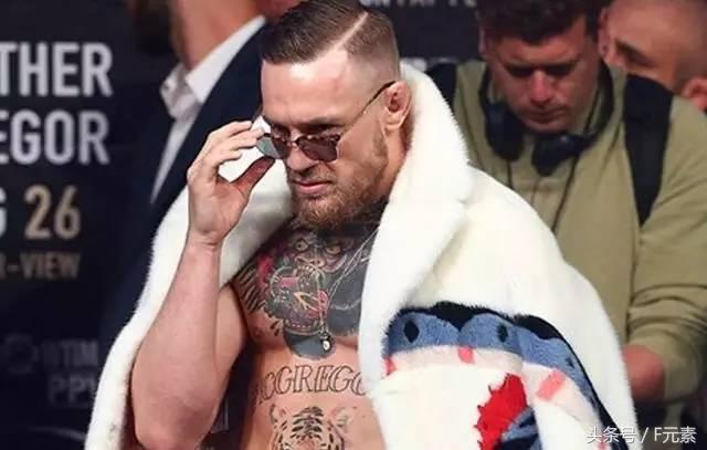 今天谁穿了皮草？终极拳王穿皮草迎击“世纪之战”！