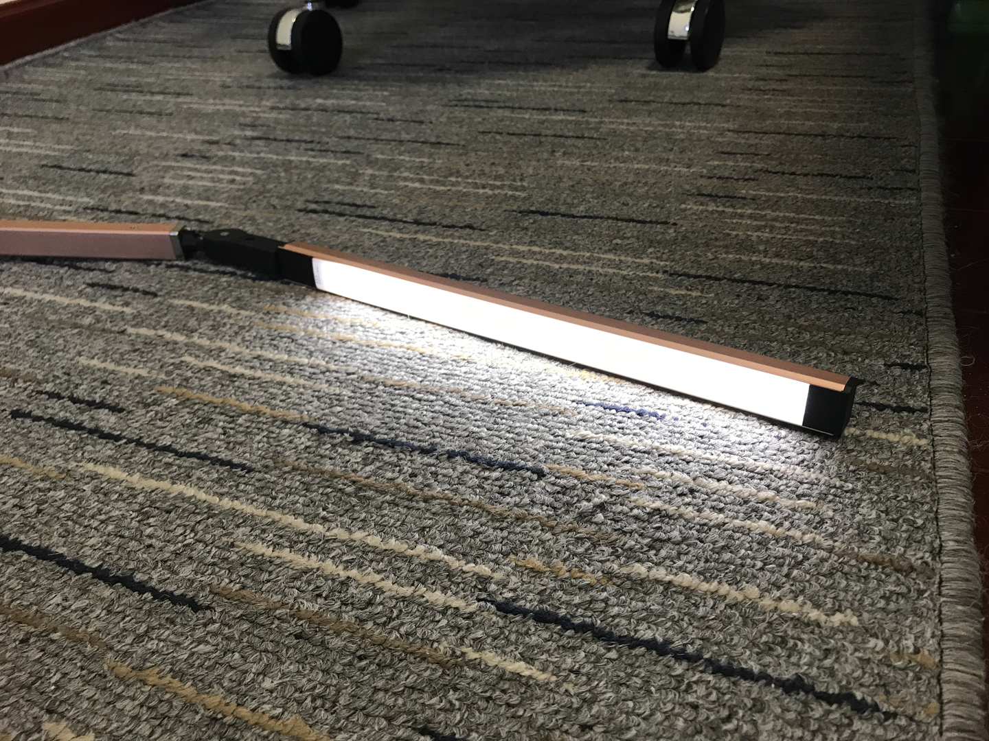 led智能台灯的使用方法,可调光led台灯使用方法