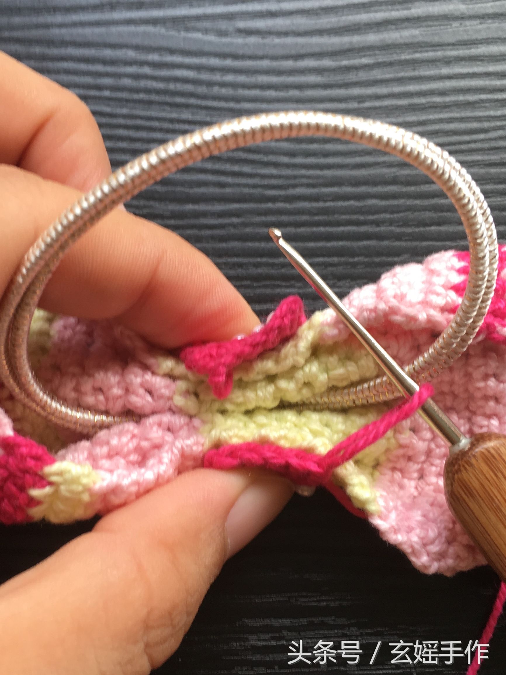 头花发饰新款蝴蝶结,钩针编织蝴蝶结头花发夹