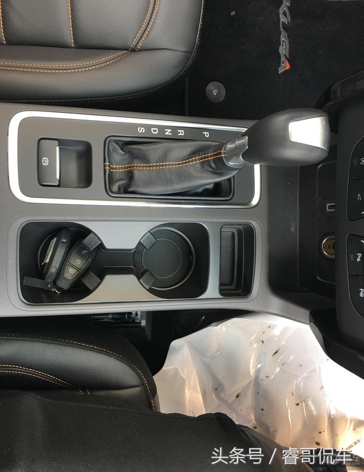 喜欢锐界买不起，小伙20多万入手福特翼虎2.0T运动版：看中Sony音响和245匹动力