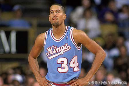 愿天堂也有篮球下一句,愿天堂也有篮球相伴