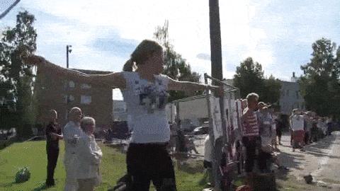 芬兰搞笑视频,芬兰举行奇葩的比赛