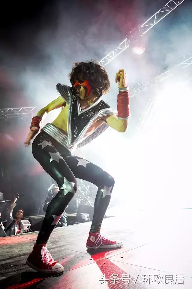 世界各种奇葩大赛集锦,超级搞笑的奇葩比赛