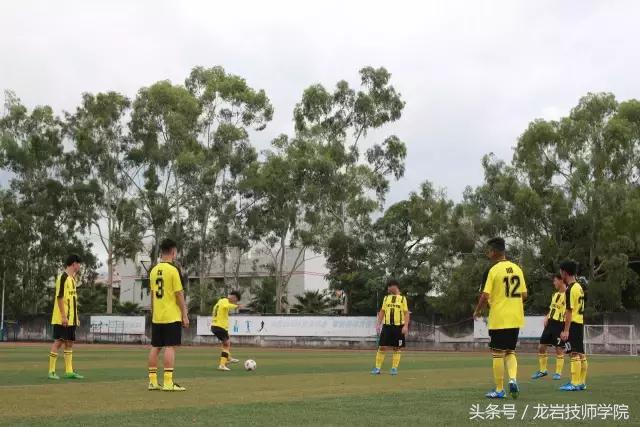 2018龙岩市中小学生足球联赛,充满激情足球比赛