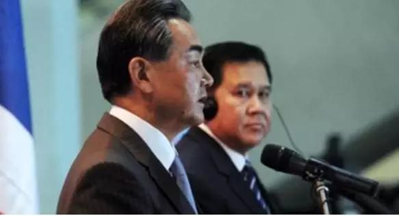 解局|这一年，中国外长王毅如何经营“朋友圈”？