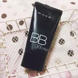 日本美白bb霜,日本好的控油粉底液bb霜