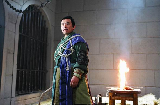 他是周星驰的*用御**龙套，老婆捧红了范冰冰，儿子居然是90后影帝