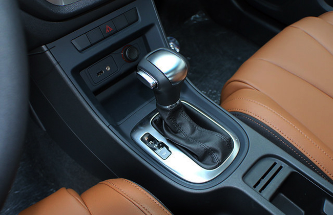 智趣省乐超级实用——试驾2016款MGGT名爵锐行