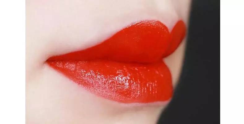 收藏大牌口红图片,大牌唇膏推荐必买色号