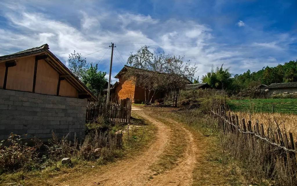 回乡偶书中的离别家乡,回乡偶书之一离别家乡