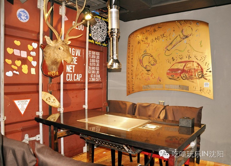 滋滋烤肉香、最毕胖猪蹄，长白釜家烧+烤店已经燃爆朋友圈！免费试吃你来不？