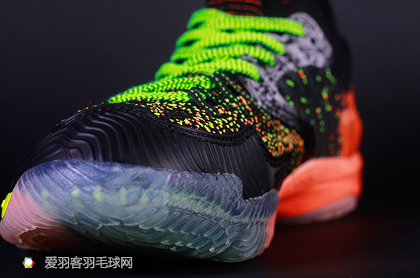 李宁桀骜篮球鞋测评,李宁ljjr288鸳鸯钉鞋测评