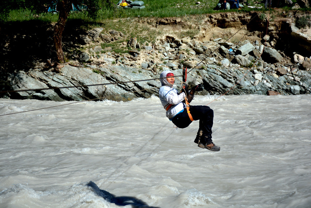 行者无疆-6月乌孙，漂洋过海为圣湖，翻山越岭因初心