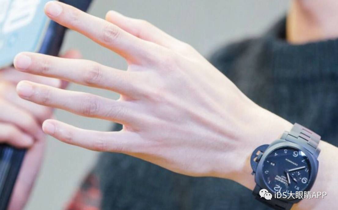 涂手霜不带防晒？白涂！男有王凯，女有王丽坤……看看最美明星手