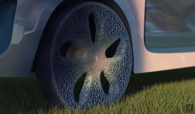 YSL高跟轮滑鞋、Aēsop芥末味牙膏、美的无烟自动炒菜机,它们也许都能买到,但天猫奢侈品频道你可能看都看不到