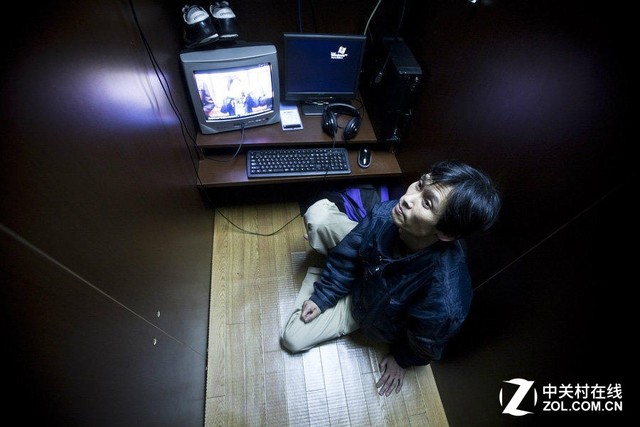 日本网吧有什么特点,日本封闭式网吧