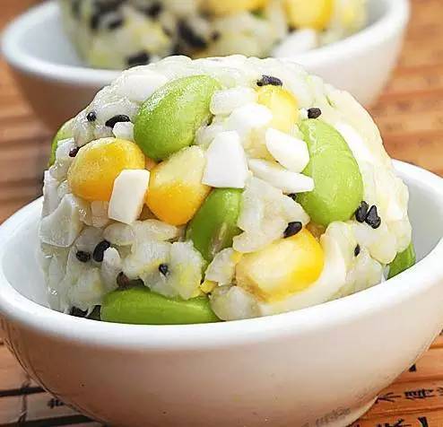 吃完米饭怎么补救,吃完剩下的米饭怎么做好吃