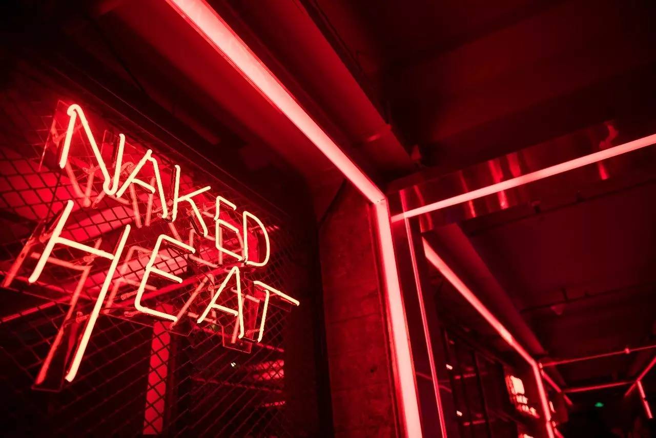 比夏天还热辣的UrbanDecayHeat，youaresoHOT!!!