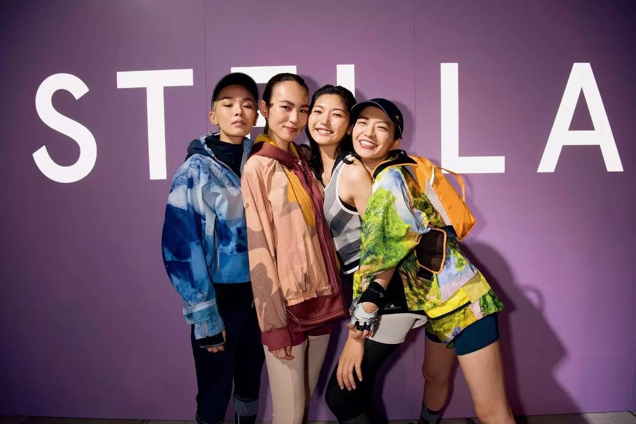 阿迪达斯线下和线上,阿迪达斯bounce主推线下