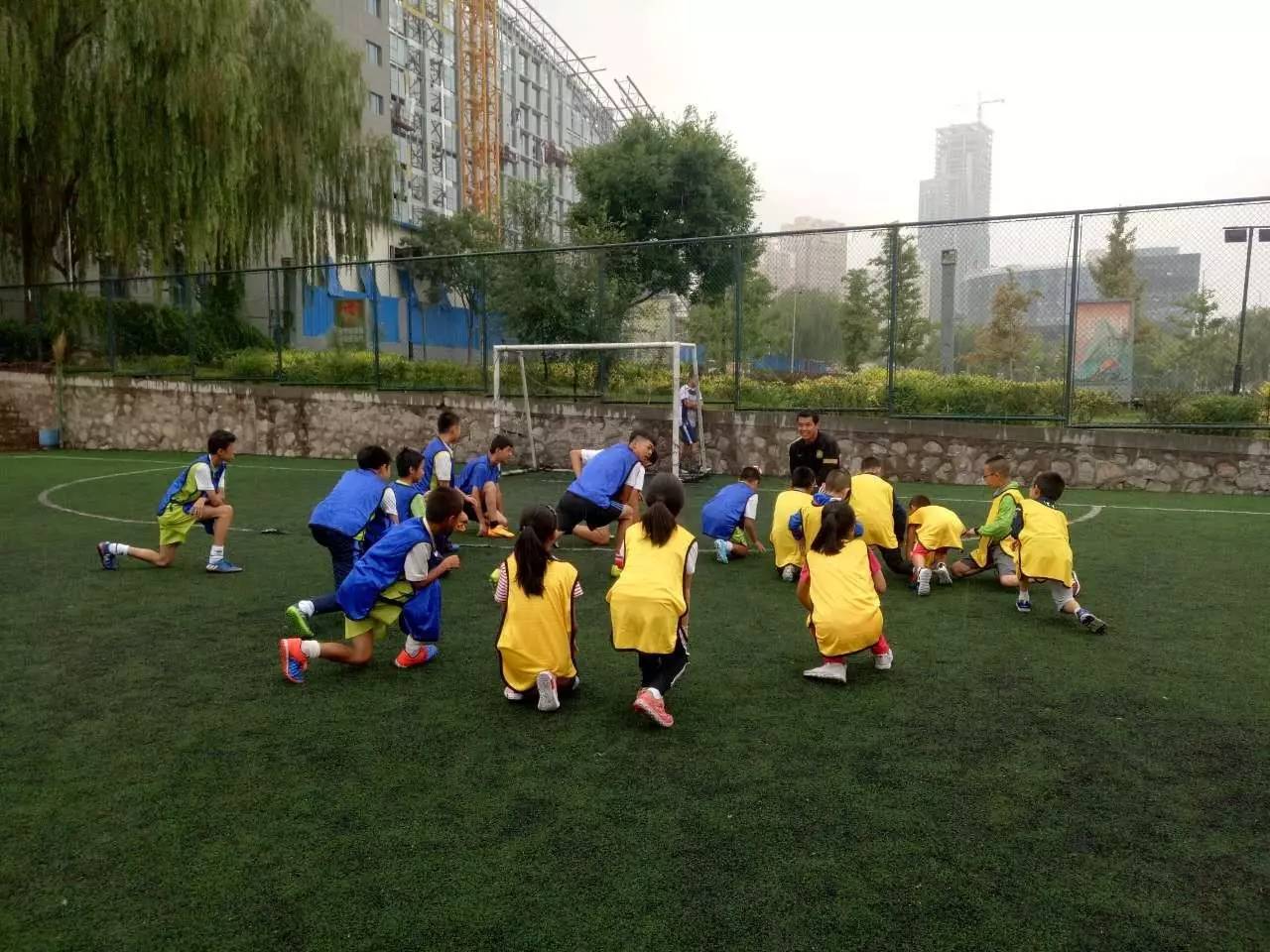 兰州足球培训班小学生,圆梦青少年足球培训