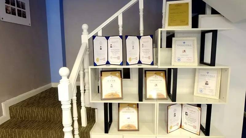 高圆圆用的美容仪,高圆圆探店