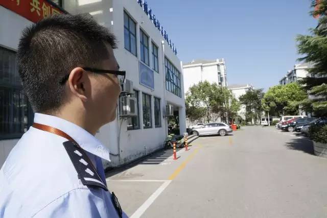 社区履职记|航头派出所胡威杰