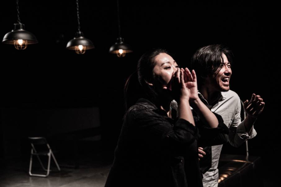 不爱踢球的演员不会是好作家丨戏剧