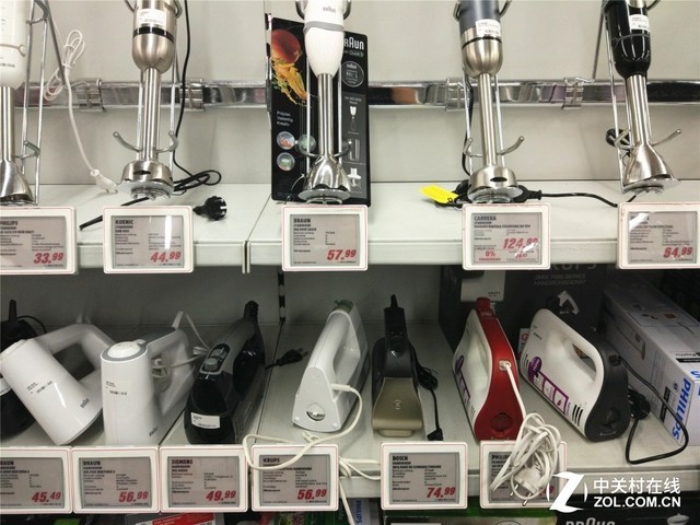 iPhone7比国内贵600!编辑在德国卖场发现坑爹货