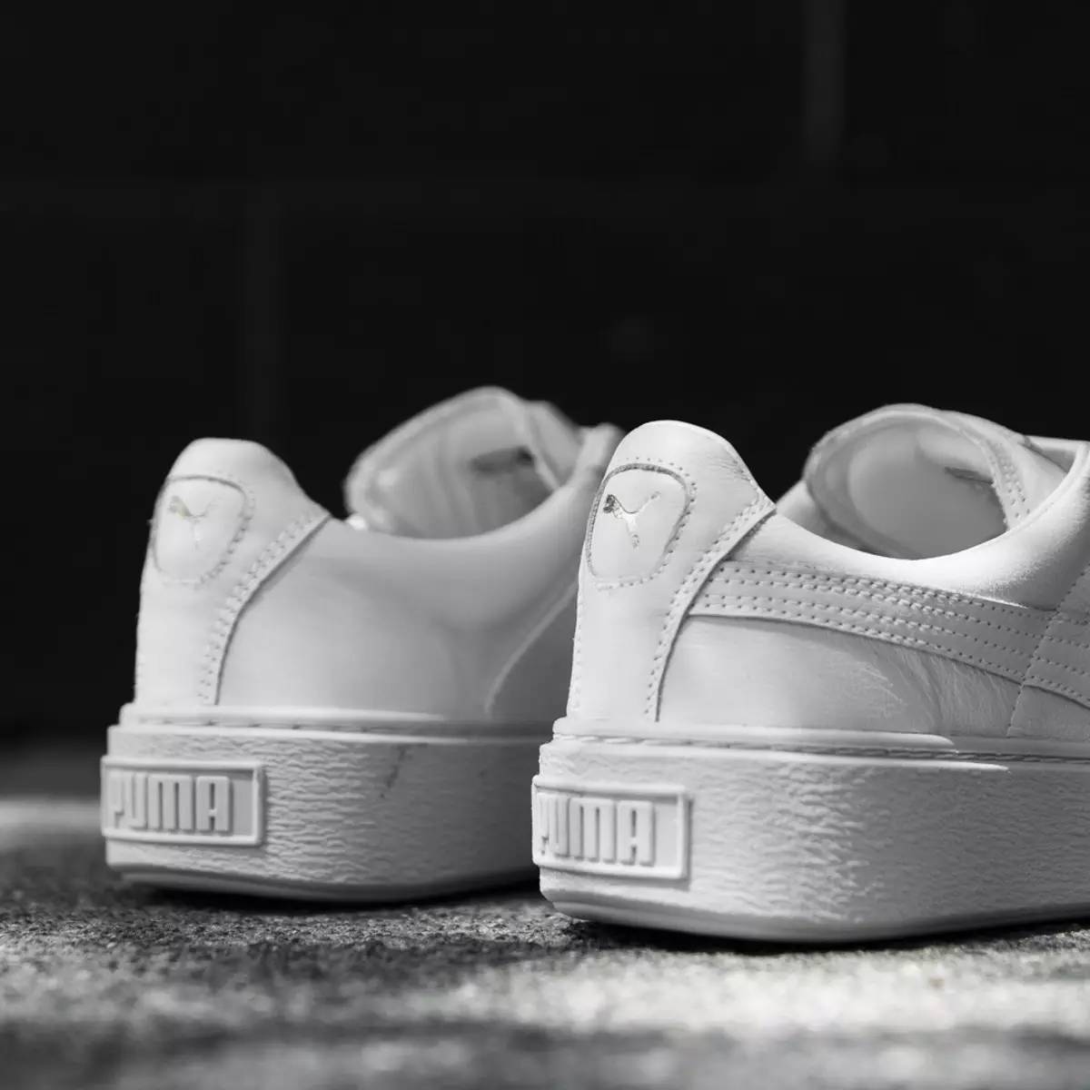 最新款sneaker,今秋最流行哪款鞋