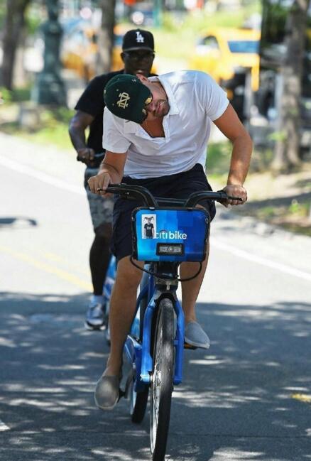 躲镜头迪丽热巴,躲镜头挑战综艺