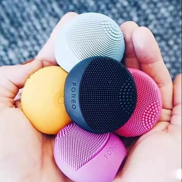 市面上的美容仪真的有用吗？长期使用就不用整容了？