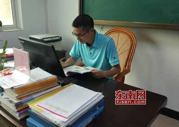 鑾嗙敯鎿㈣嫳涓鏁欏笀鍚嶅崟,鑾嗙敯鎿㈣嫳浼樼鏁欏笀