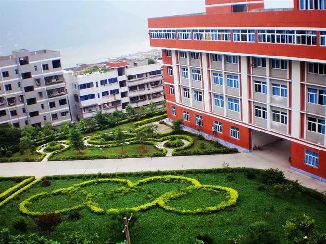 重庆最厉害的六所中学,重庆很厉害的中学