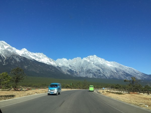 Hi,我是小可，我又回来了，产后第一次出行，娘子军奔赴女儿国