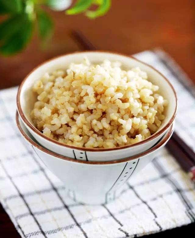 喝不完的豆浆可以怎么做饼,家里喝不完的豆浆怎么做豆腐花